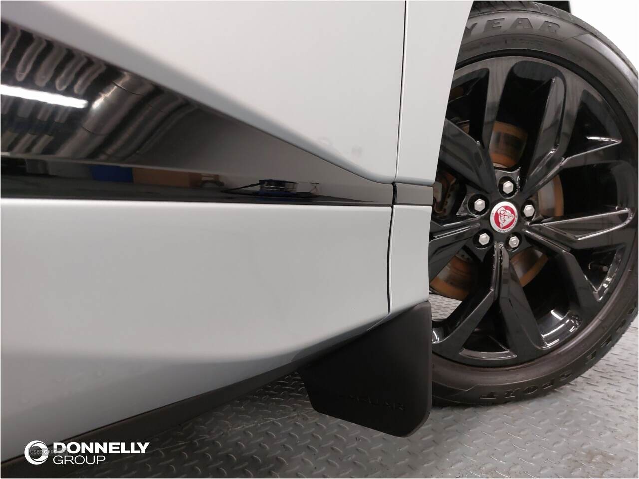 Mar 2022 Jaguar i-Pace 294kW EV400 HSE Black 90kWh 5dr Auto 11kW Charger