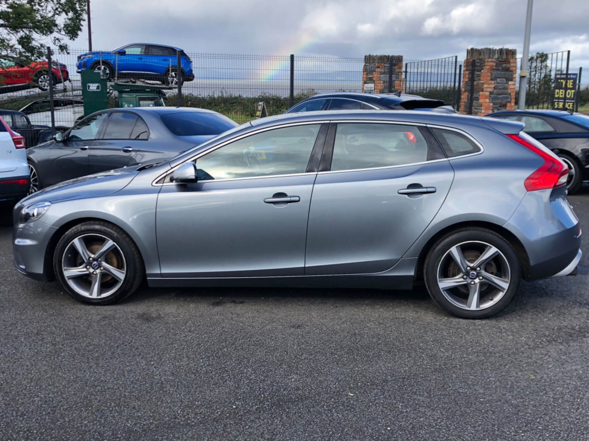 Volvo V40 DIESEL HATCHBACK in Derry / Londonderry