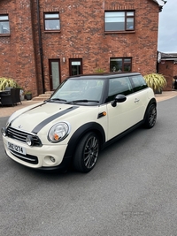 MINI Hatch 1.6 Cooper D 3dr in Down