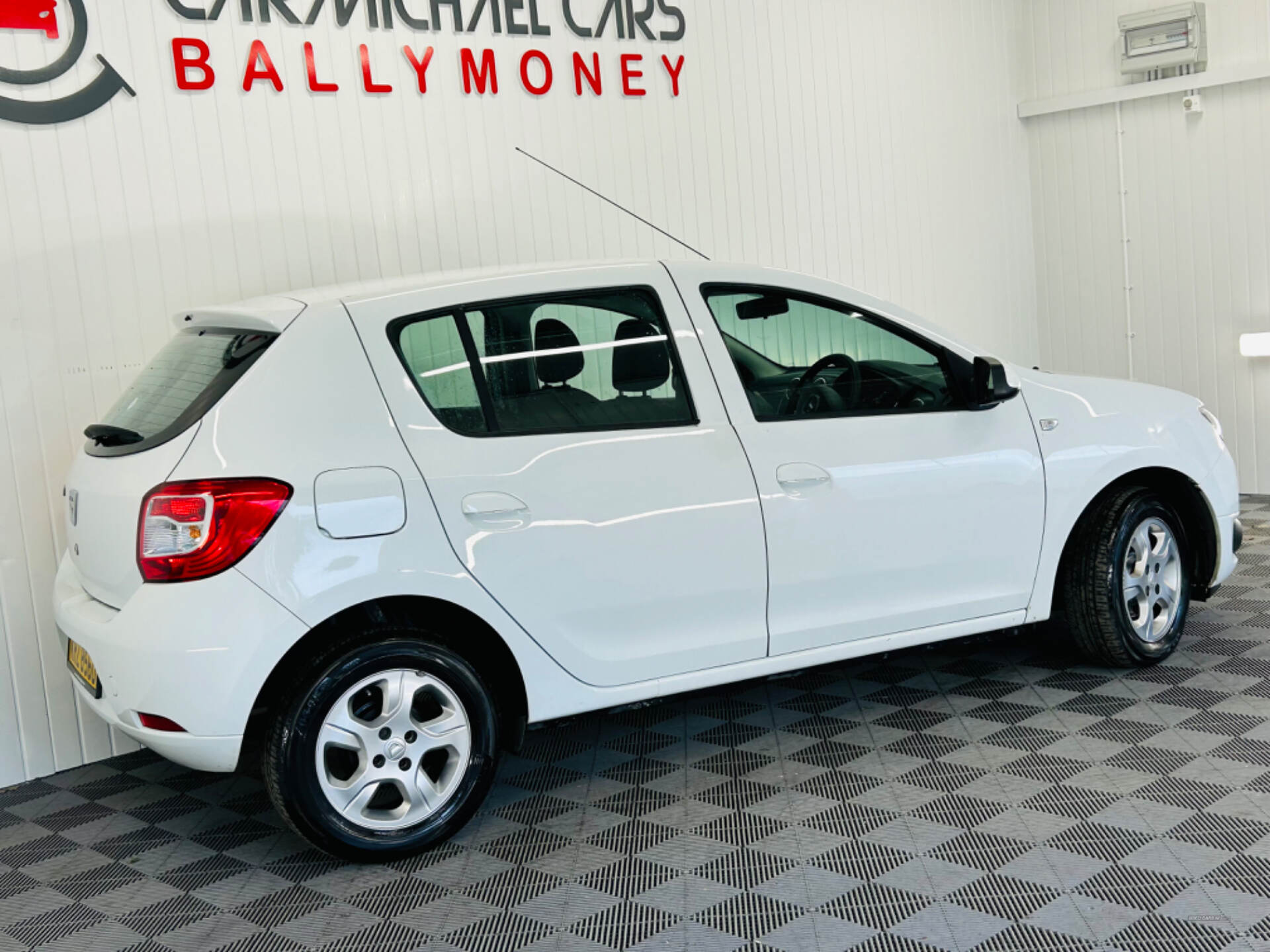 Dacia Sandero HATCHBACK in Antrim