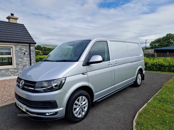 Volkswagen Transporter T30 LWB DIESEL in Down