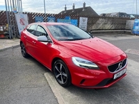 Volvo V40 HATCHBACK in Down