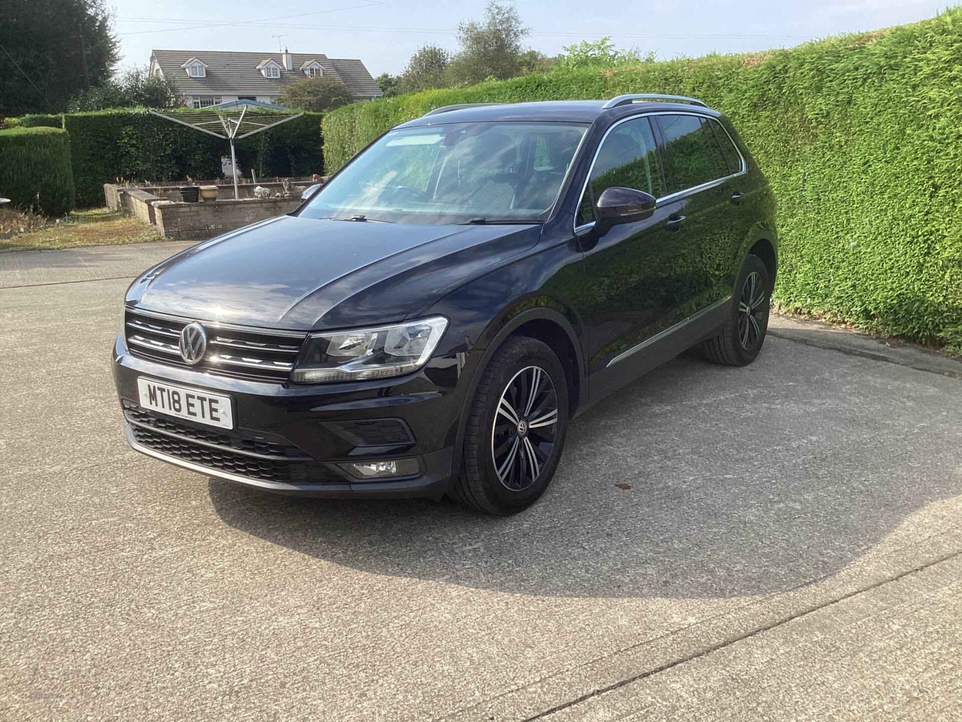 Volkswagen Tiguan DIESEL ESTATE in Down