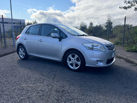 Toyota Auris 1.6 V-Matic TR 5dr in Down