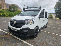 Renault Trafic SL27 dCi 120 Business Crew Van in Down