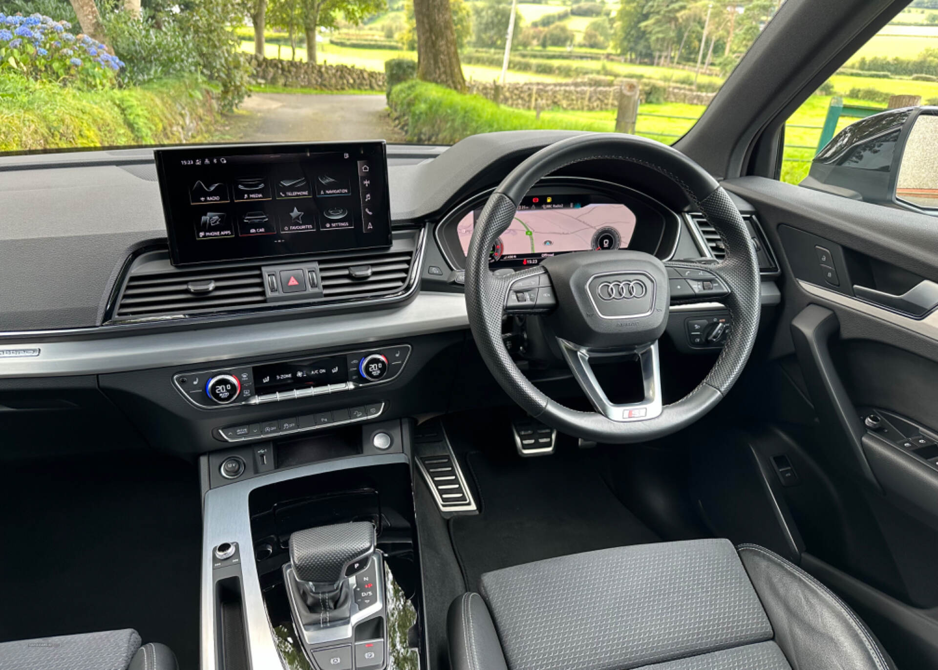 Audi Q5 DIESEL ESTATE in Antrim