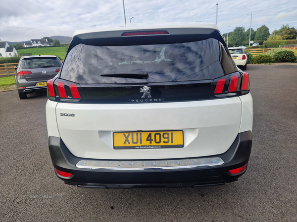 Peugeot 5008 DIESEL ESTATE in Down