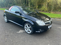 Vauxhall Tigra 1.4i 16V Exclusiv 2dr in Antrim