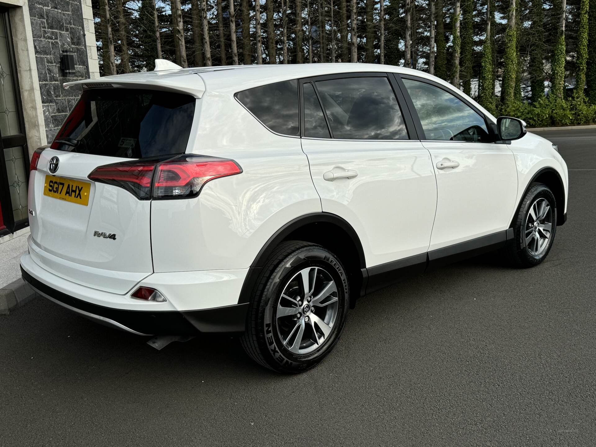 Toyota RAV4 DIESEL ESTATE in Antrim