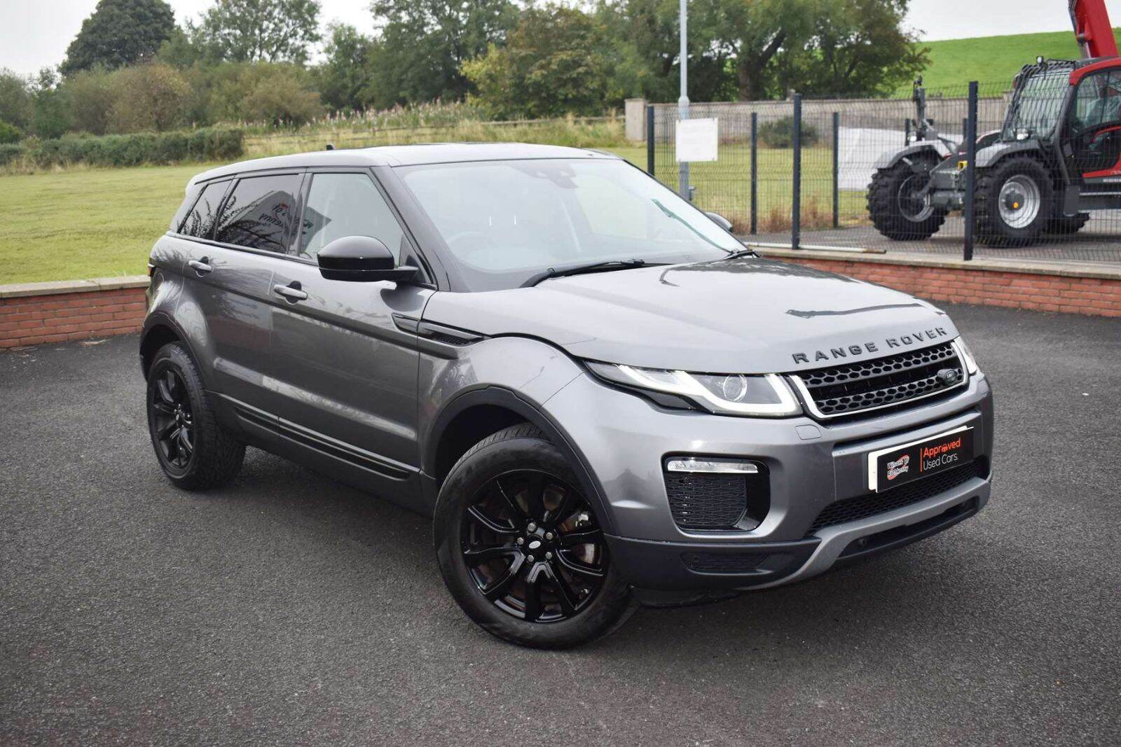 Mar 2016 Land Rover Range Rover Evoque 2.0 TD4 SE Tech 5dr