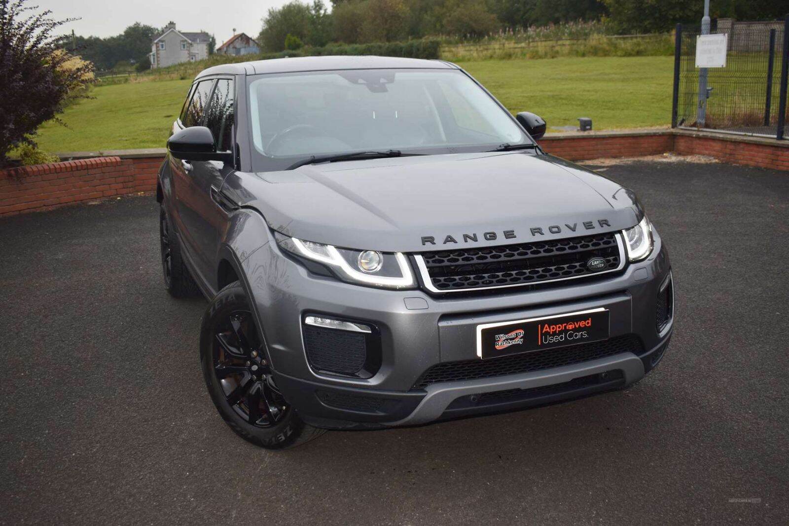 Mar 2016 Land Rover Range Rover Evoque 2.0 TD4 SE Tech 5dr
