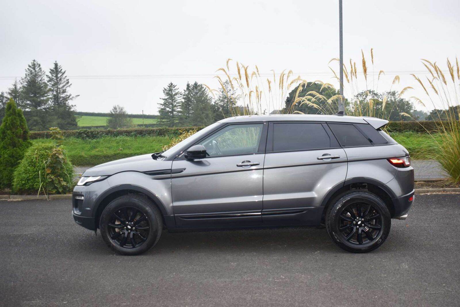 Mar 2016 Land Rover Range Rover Evoque 2.0 TD4 SE Tech 5dr