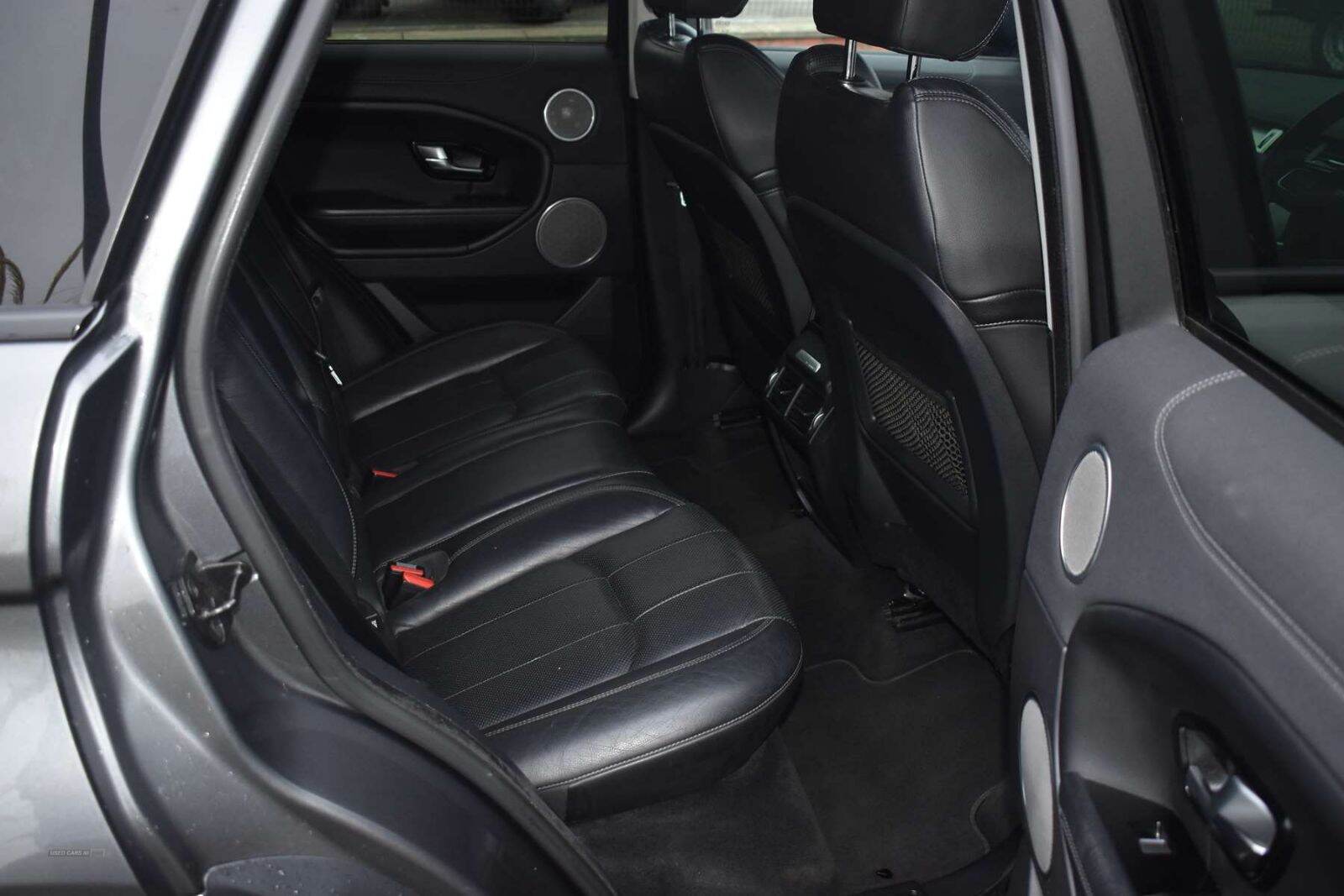Mar 2016 Land Rover Range Rover Evoque 2.0 TD4 SE Tech 5dr