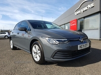 Volkswagen Golf LIFE TDI SAT NAV PARKING SENSORS in Antrim