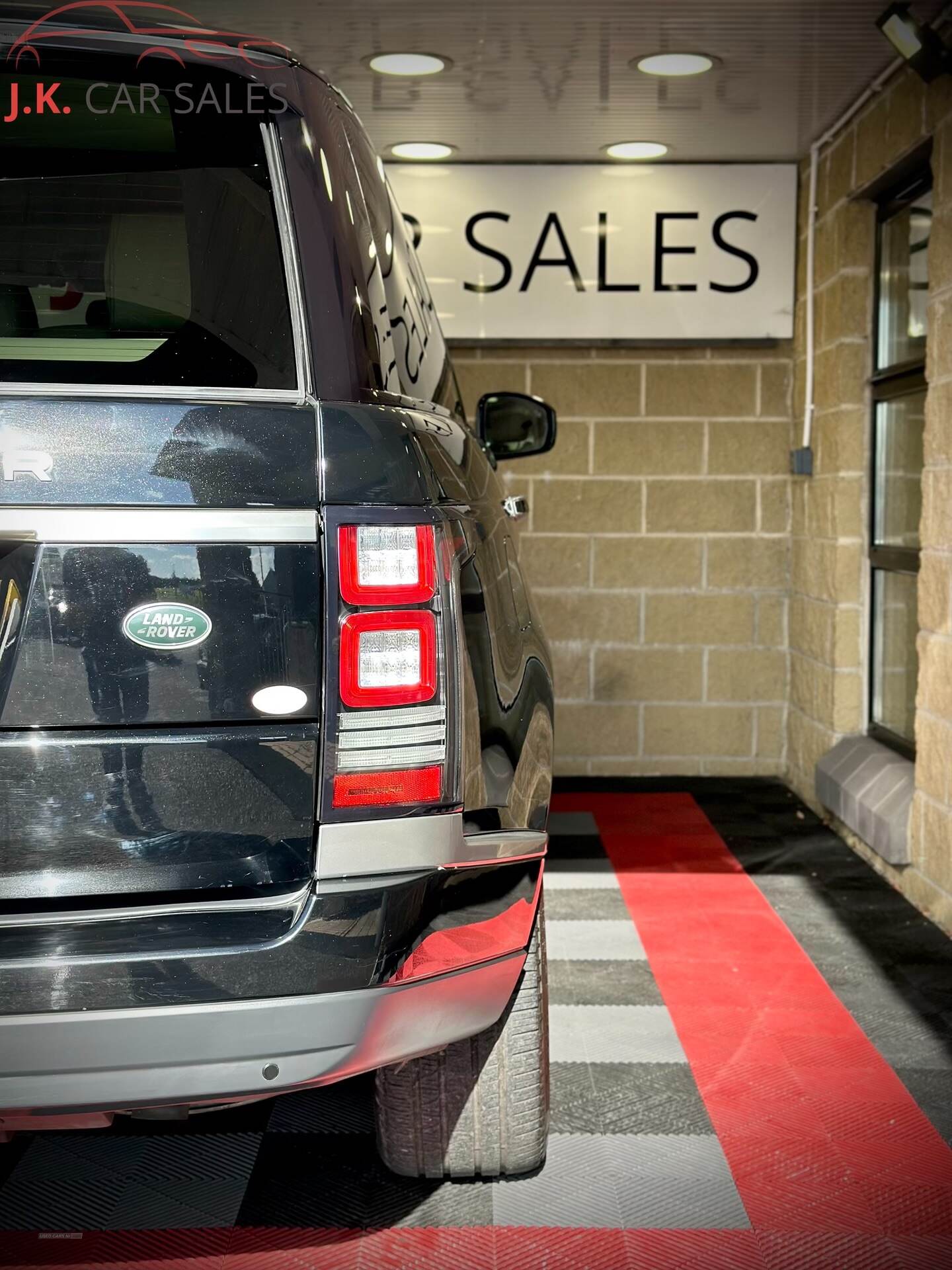 Land Rover Range Rover DIESEL ESTATE in Tyrone