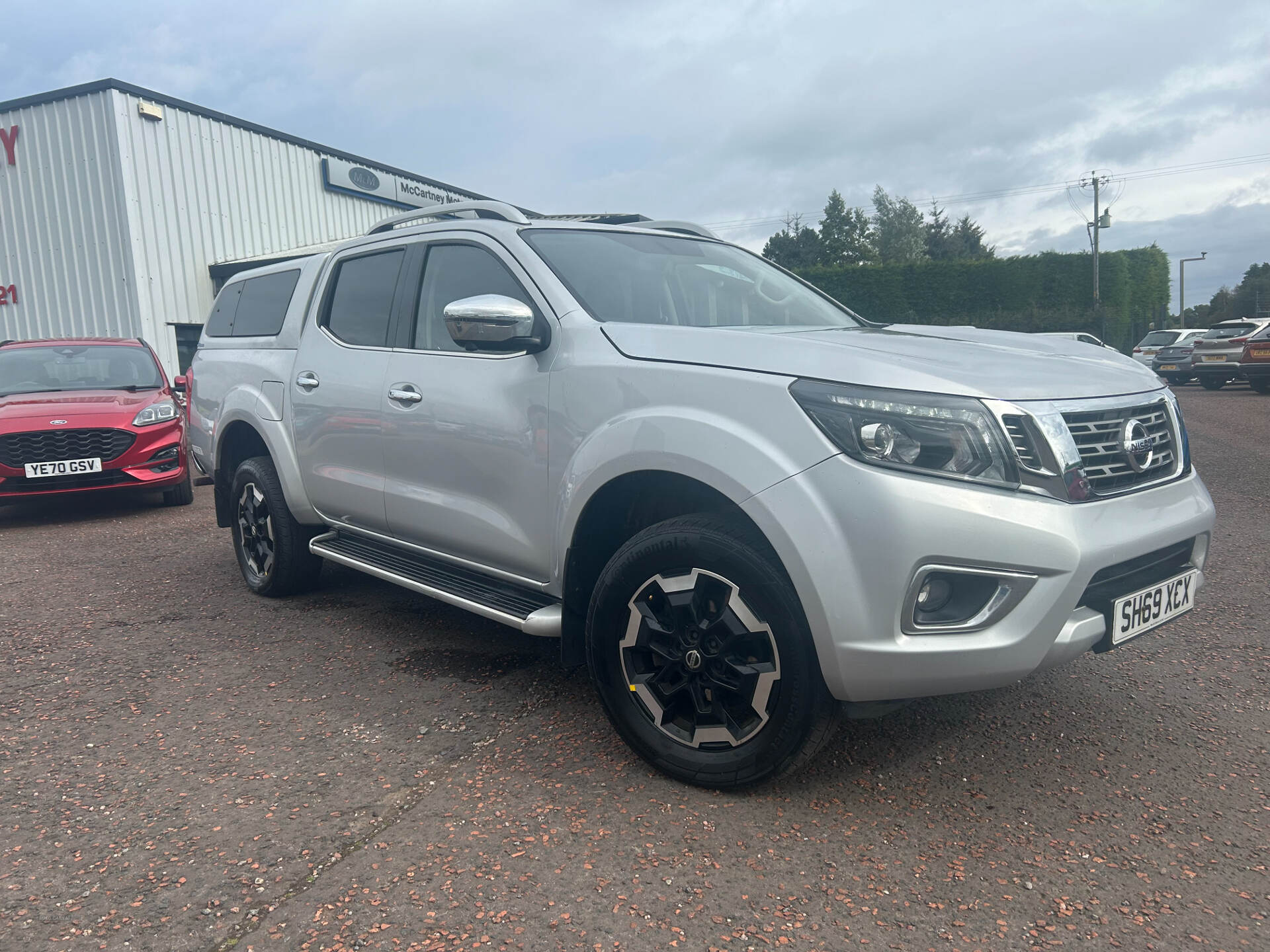 Nov 2019 Nissan Navara Double Cab Pick Up Tekna 2.3dCi 190 TT 4WD