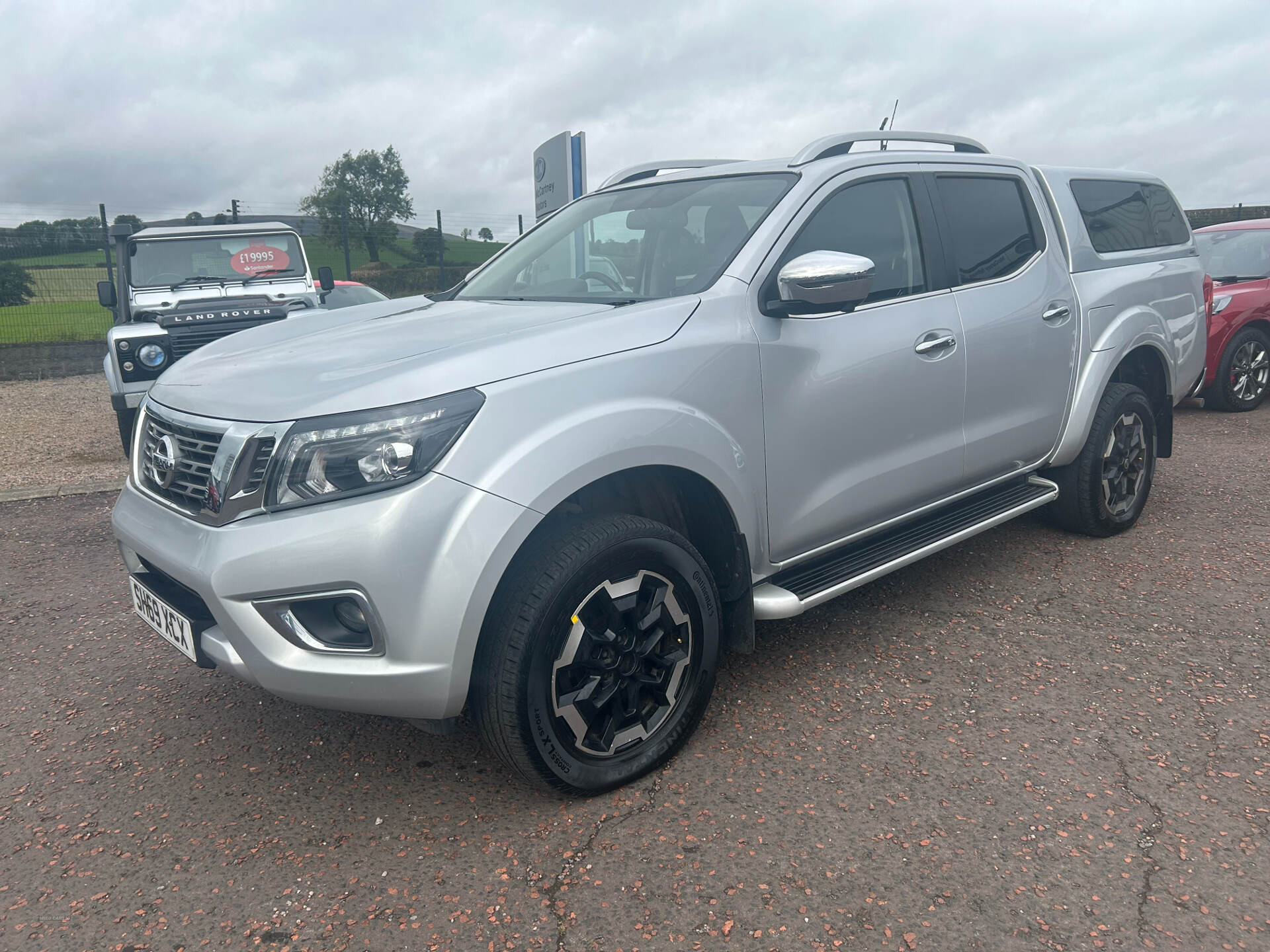 Nov 2019 Nissan Navara Double Cab Pick Up Tekna 2.3dCi 190 TT 4WD
