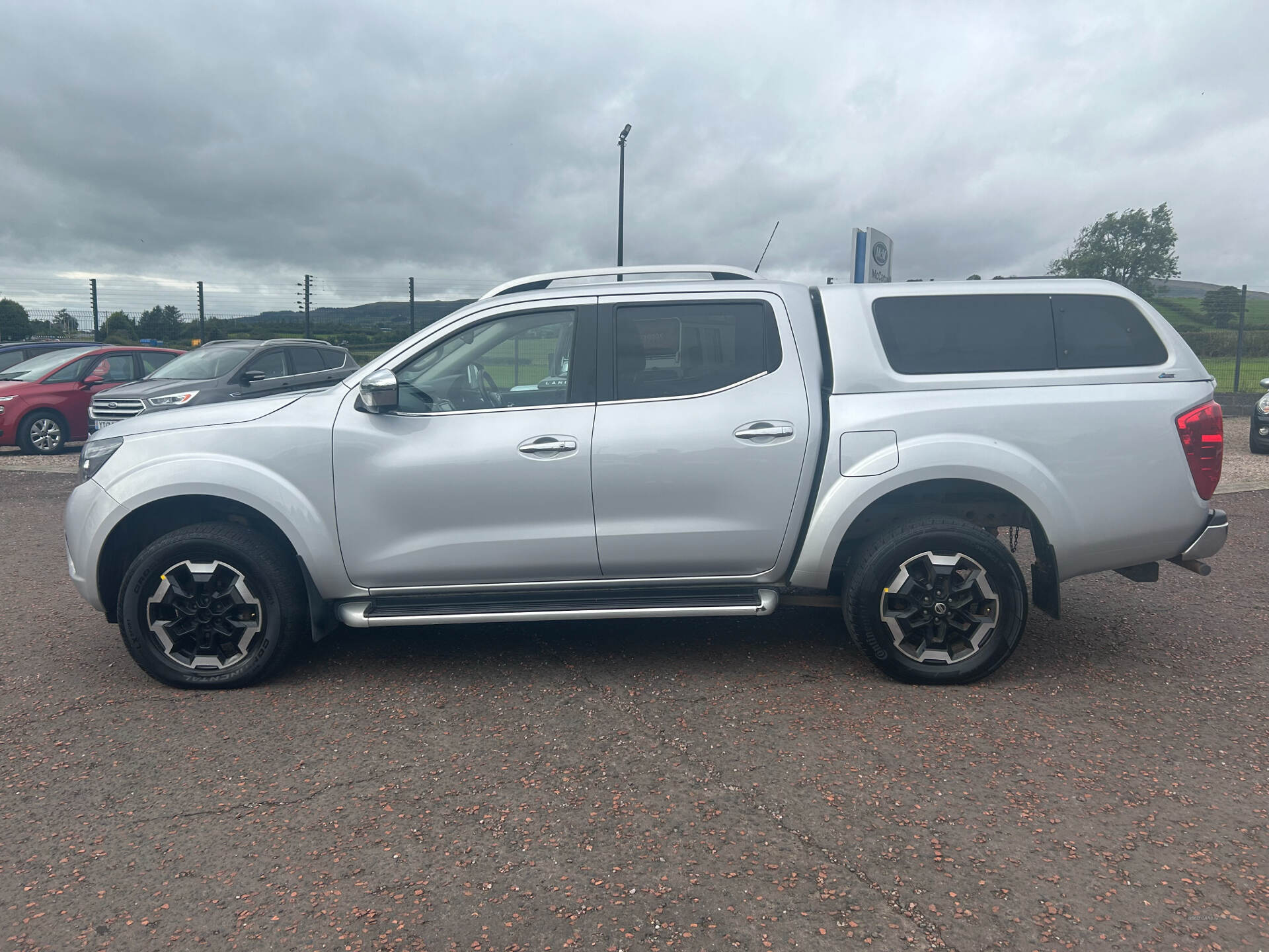 Nov 2019 Nissan Navara Double Cab Pick Up Tekna 2.3dCi 190 TT 4WD