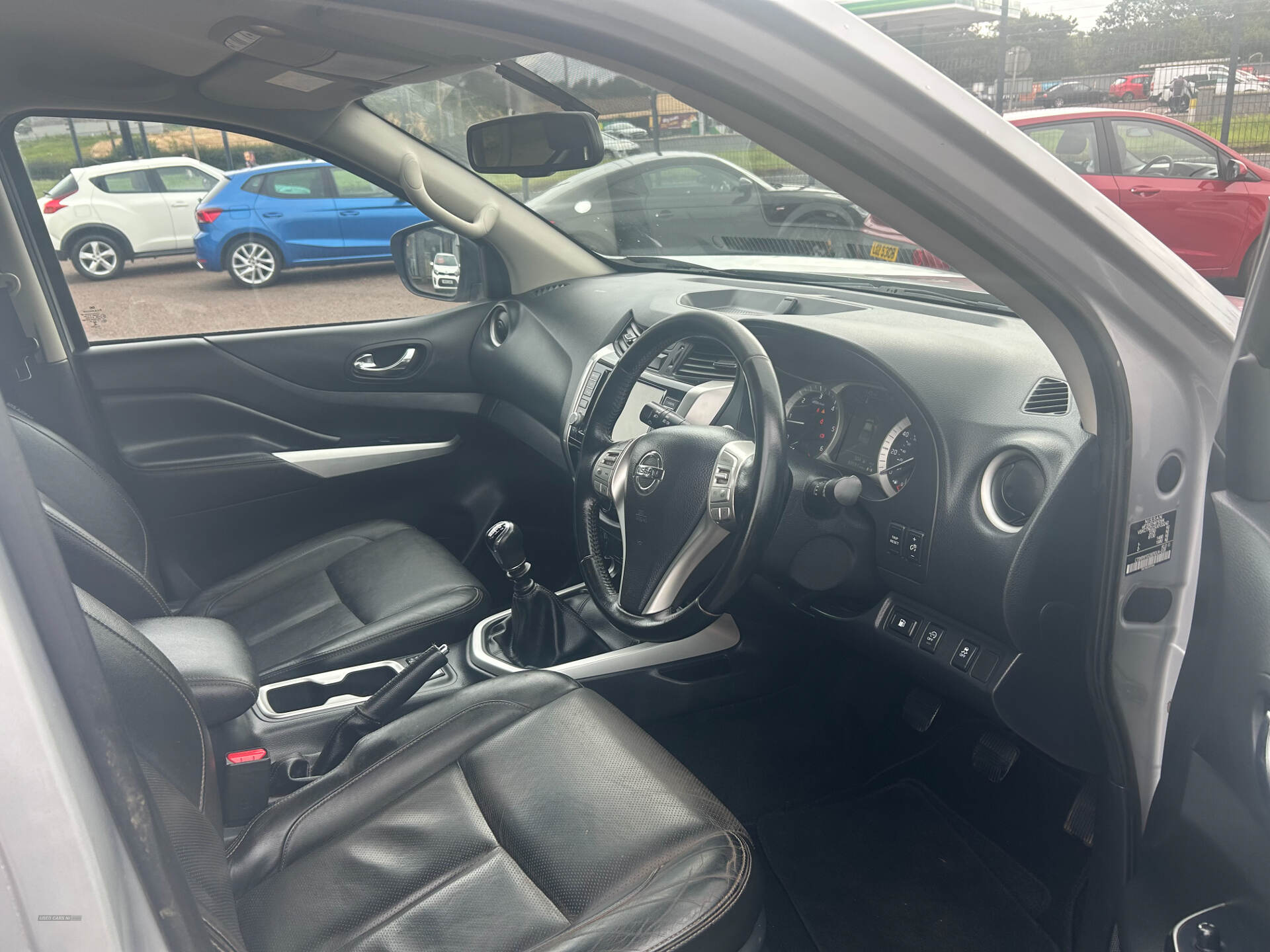 Nov 2019 Nissan Navara Double Cab Pick Up Tekna 2.3dCi 190 TT 4WD