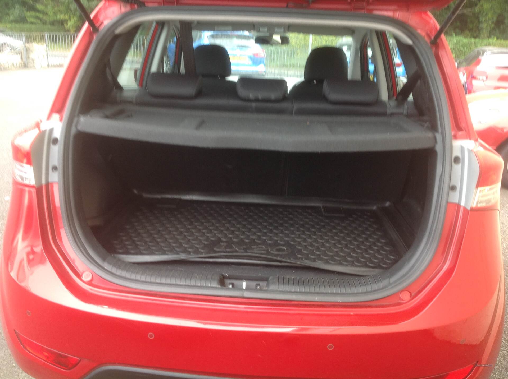 Hyundai ix20 DIESEL HATCHBACK in Down