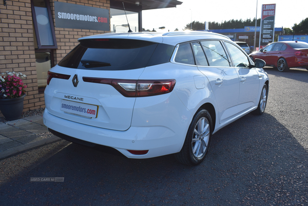 Renault Megane DIESEL SPORT TOURER in Antrim