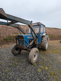 Ford 4000 Series in Down