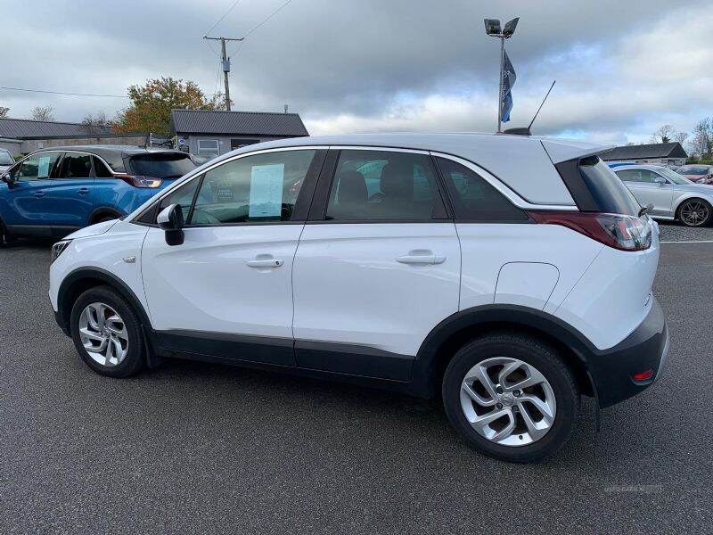 Aug 2020 Vauxhall Crossland X 1.5 Turbo D [102] Bus Ed Nav 5dr [S/S]
