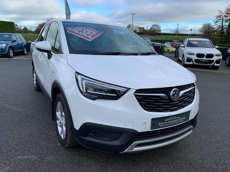 Aug 2020 Vauxhall Crossland X 1.5 Turbo D [102] Bus Ed Nav 5dr [S/S]