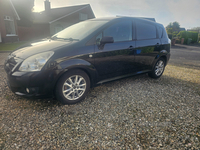 Toyota Corolla Verso 2.2 D-4D T3 5dr in Down