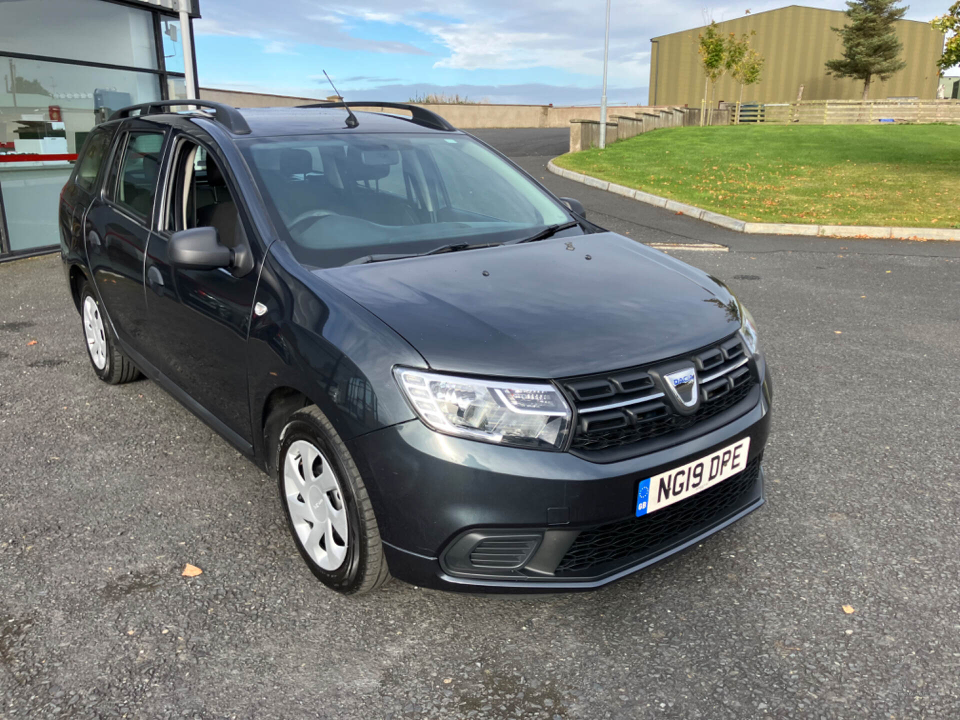 Dacia Logan MCV ESTATE in Armagh