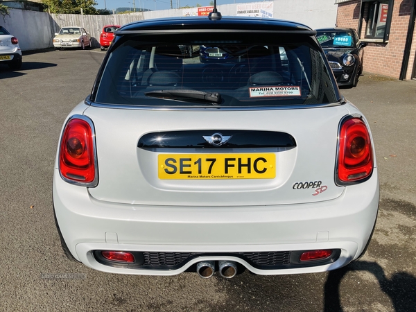 MINI Hatch DIESEL in Antrim