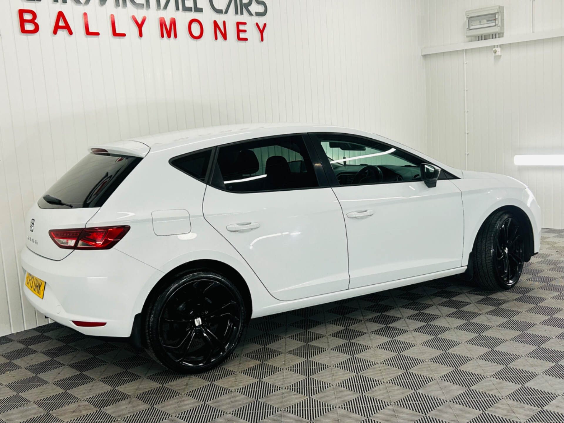 Seat Leon DIESEL HATCHBACK in Antrim