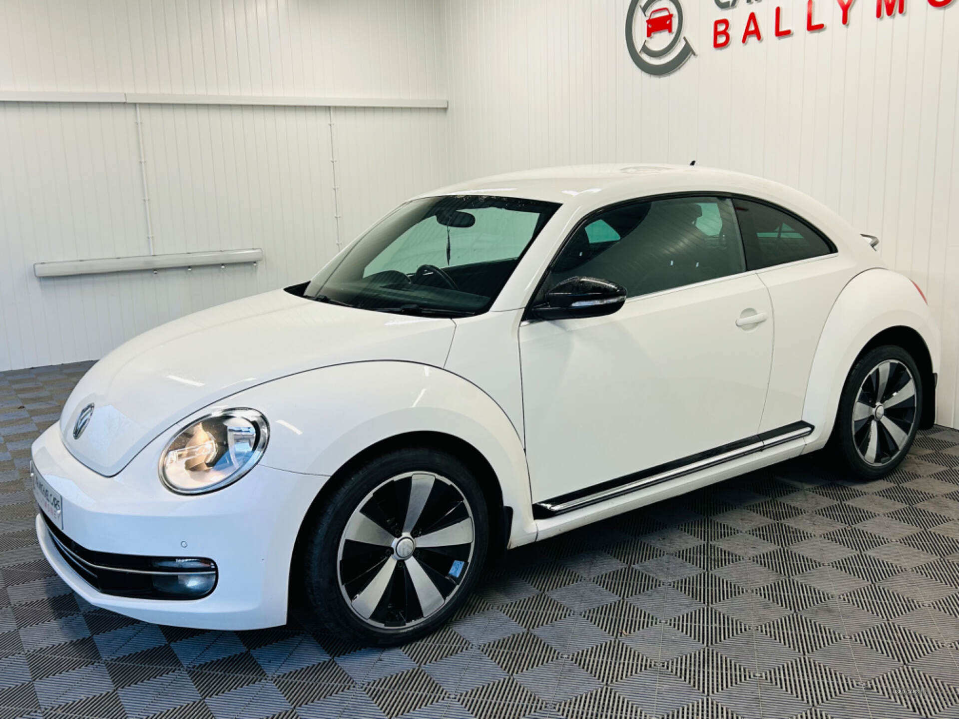 Volkswagen Beetle DIESEL HATCHBACK in Antrim