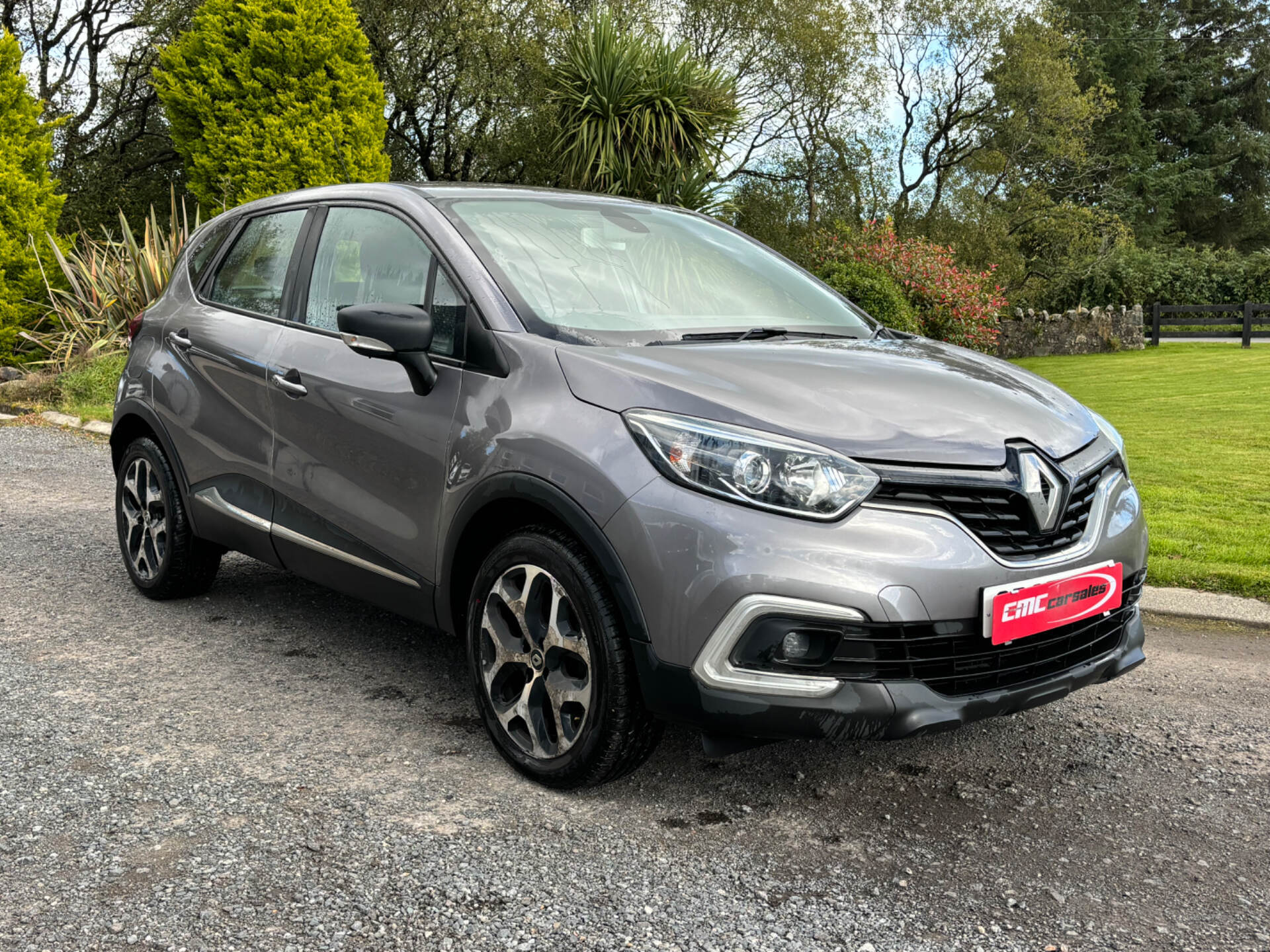 Renault Captur DIESEL HATCHBACK in Tyrone