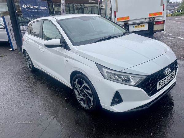 Hyundai i20 HATCHBACK in Down