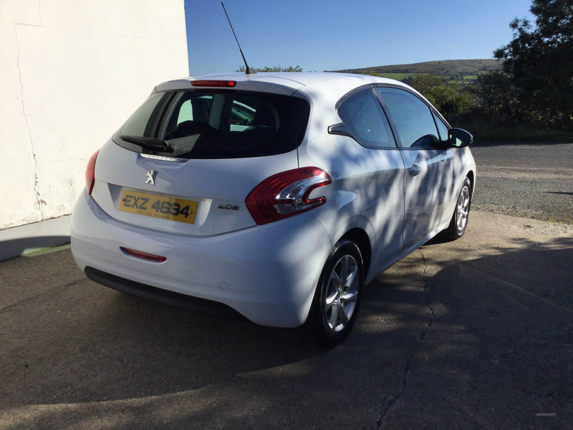 Peugeot 208 HATCHBACK in Derry / Londonderry