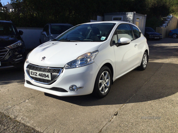 Peugeot 208 HATCHBACK in Derry / Londonderry