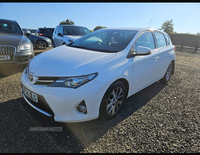 Toyota Auris DIESEL HATCHBACK in Derry / Londonderry