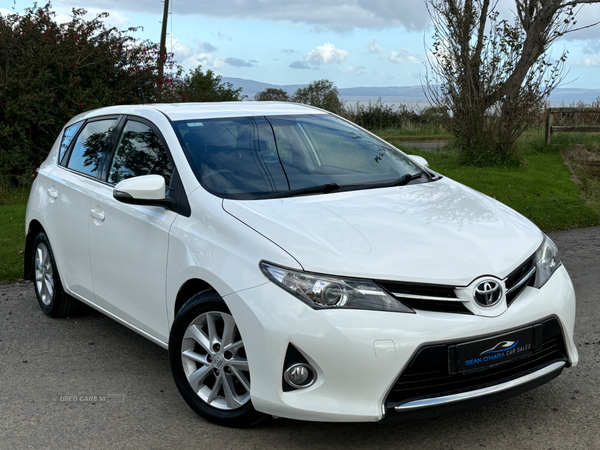 Toyota Auris DIESEL HATCHBACK in Derry / Londonderry