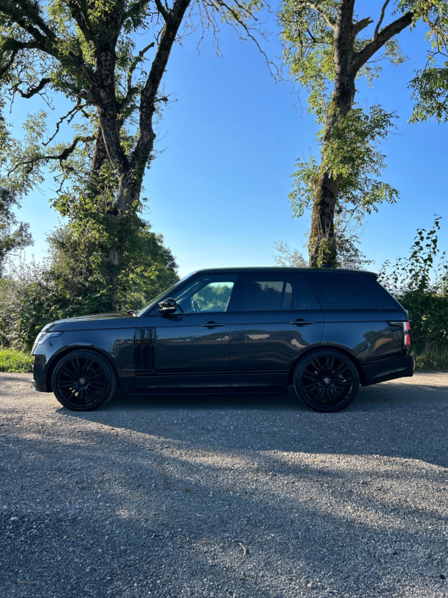 Land Rover Range Rover DIESEL ESTATE in Tyrone