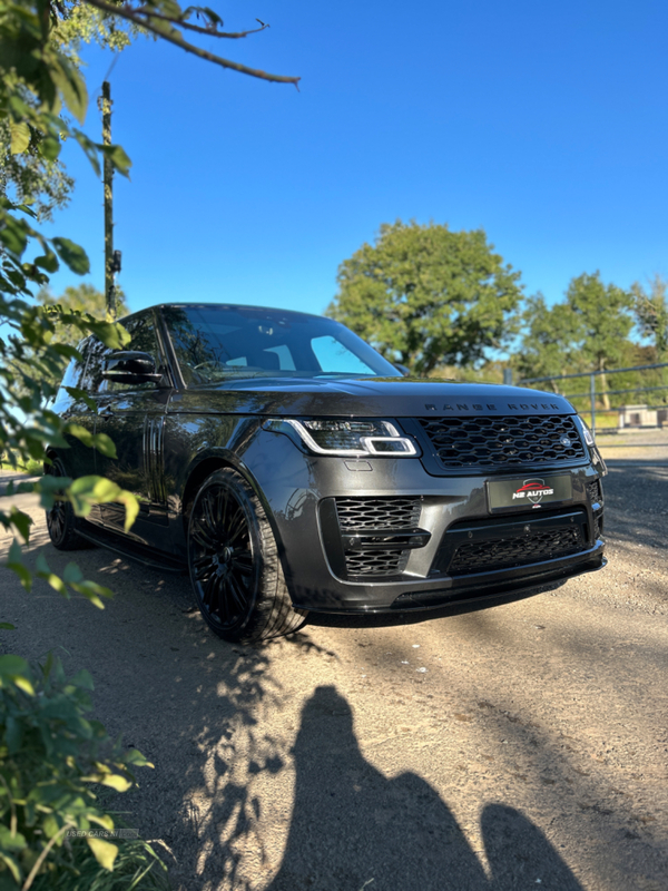 Land Rover Range Rover DIESEL ESTATE in Tyrone