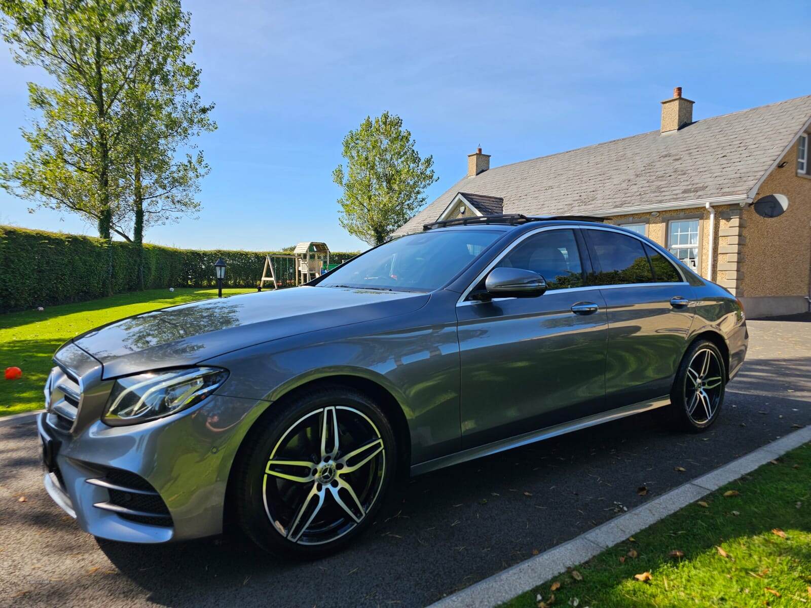 Jan 2019 Mercedes E-Class E220d 4Matic AMG Line Premium 4dr 9G-Tronic