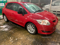 Toyota Auris DIESEL HATCHBACK in Antrim