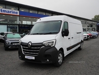 Renault Master 2.3 dCi 35 Business+ Panel Van 4dr Diesel Manual FWD LWB Medium Roof Euro 6 (135 ps) in Tyrone