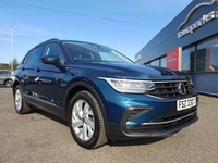 Volkswagen Tiguan LIFE TSI FULL VW SERVICE HISTORY NI REG SAT NAV PARKING SENSORS in Antrim