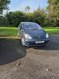 Citroen Xsara Picasso 1.6i Desire 2 5dr in Antrim