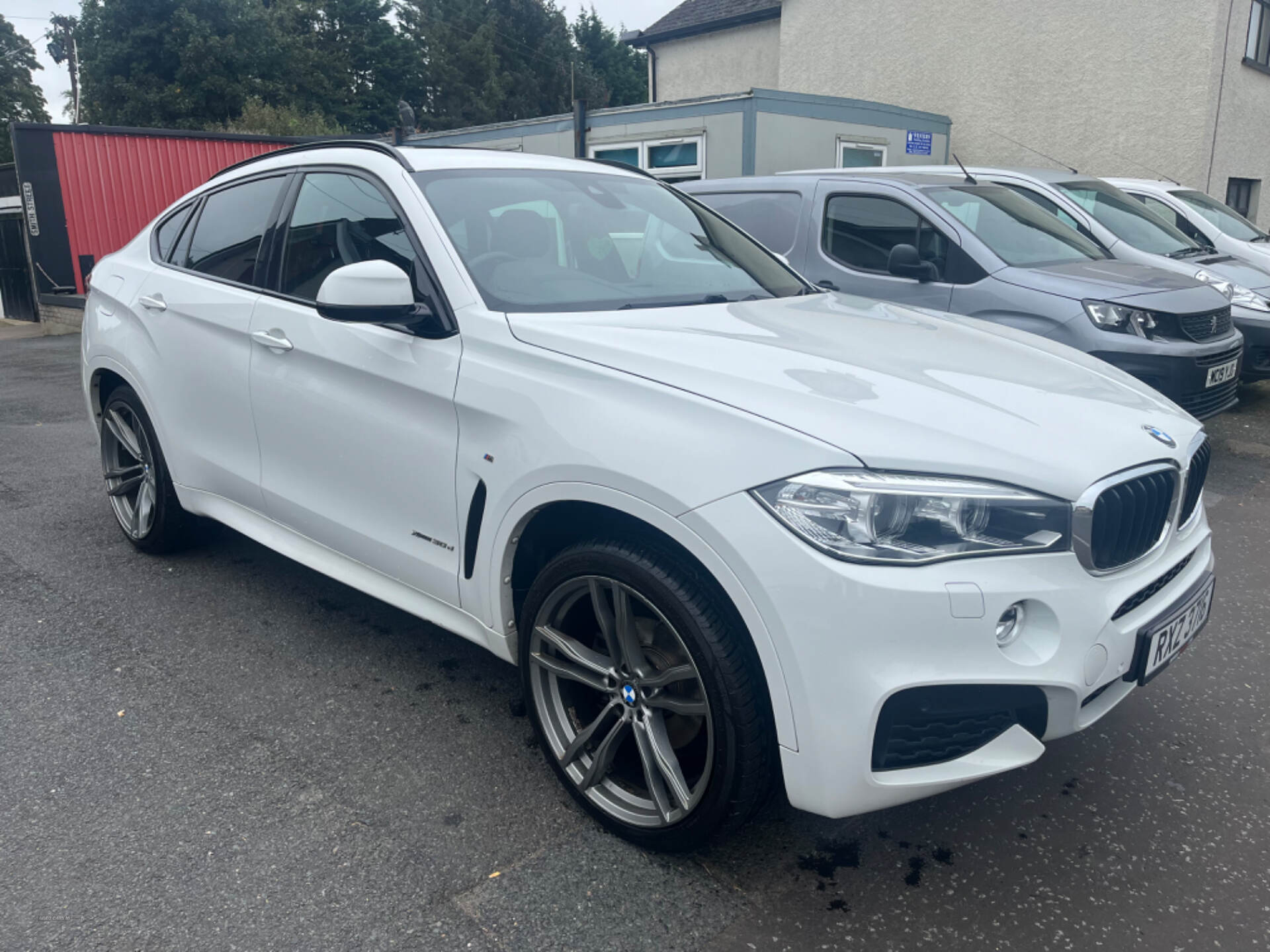 BMW X6 DIESEL ESTATE in Derry / Londonderry