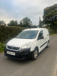 Peugeot Partner 850 1.6 BlueHDi 100 Professional Van [non SS] in Tyrone