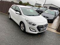 Hyundai i30 DIESEL HATCHBACK in Down