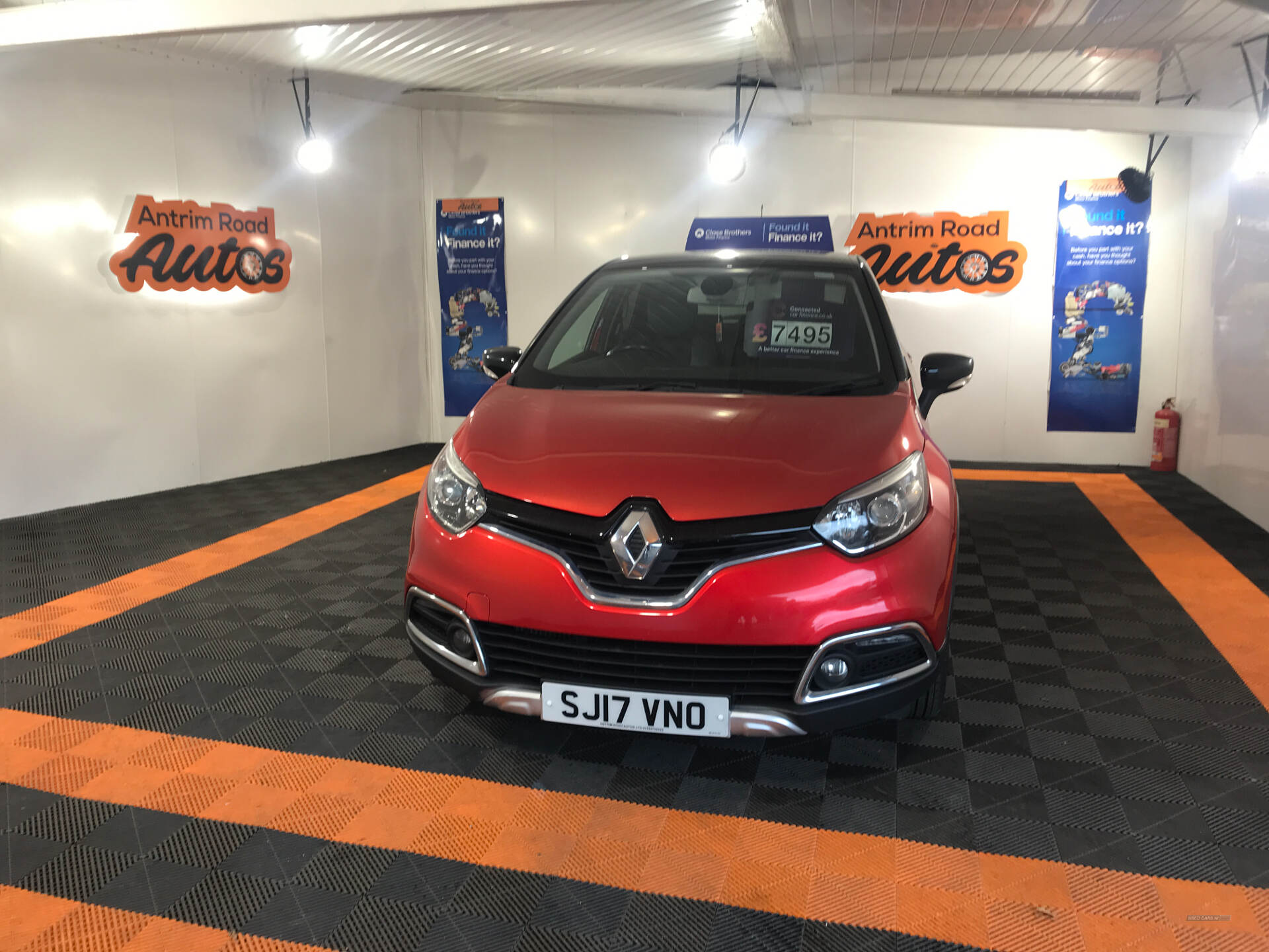 Renault Captur DIESEL HATCHBACK in Antrim